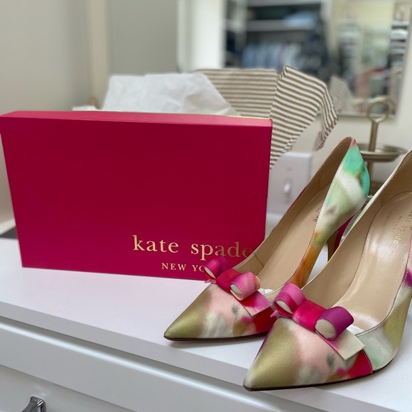 Authentic Kate Spade Dress, Shoes and Purse or clutch. - Picture 12 of 15